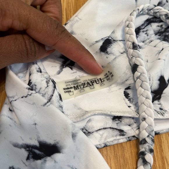 NWOT bikini ✨ size M - Picture 8 of 10